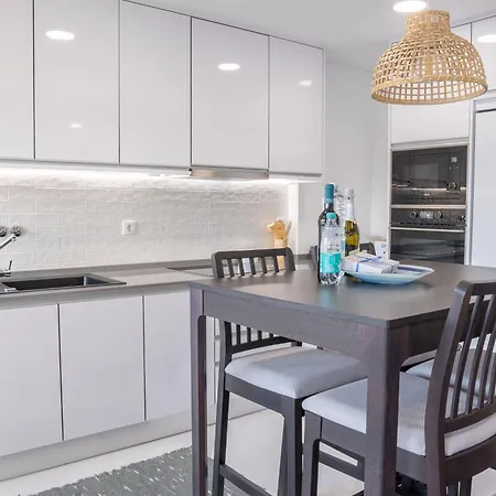 Navio * סנטה קרוז