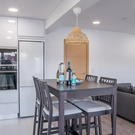 Navio * Santa Cruz (Oeste)